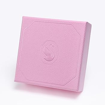 Amazon | スワロフスキー SWAROVSKI ピアス Disney Minnie Mouse